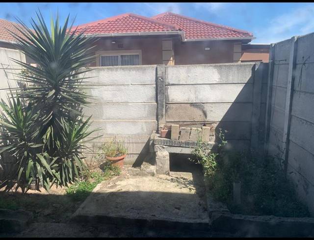 2 BEDROOM HOUSE FOR SALE IN HAGLEY